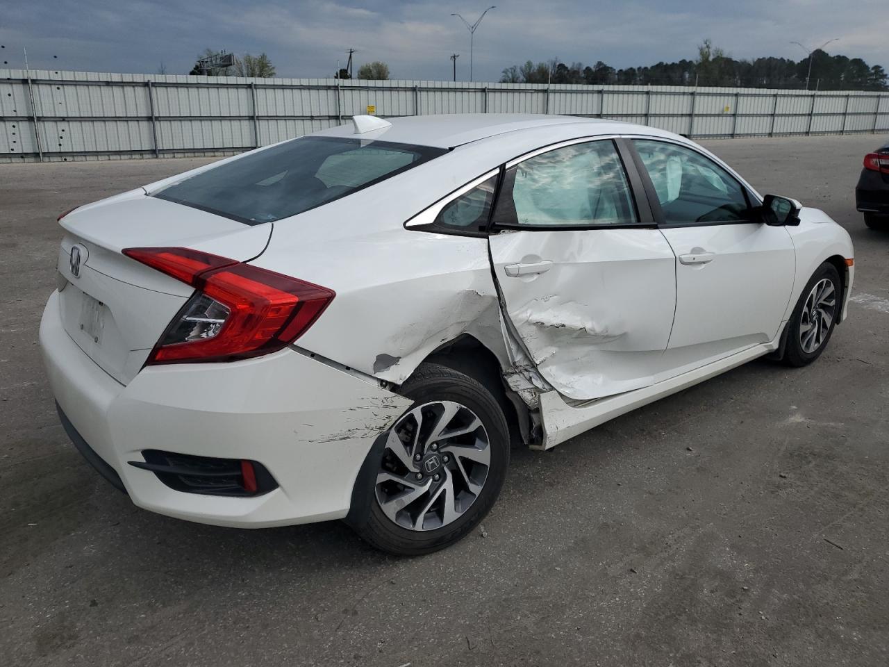 2018 HONDA CIVIC EX - Фото 3