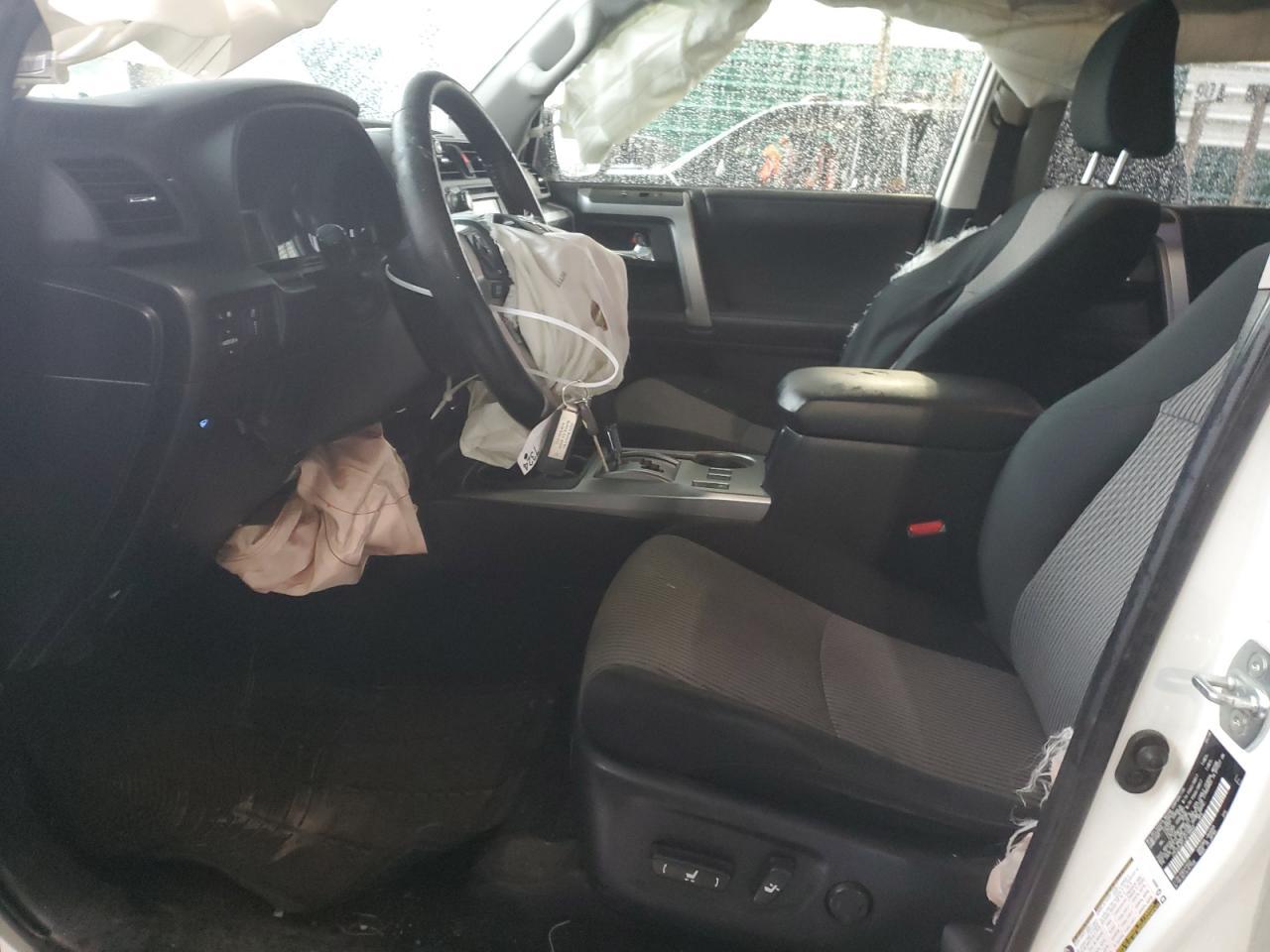 2018 TOYOTA 4RUNNER SR - Image 7
