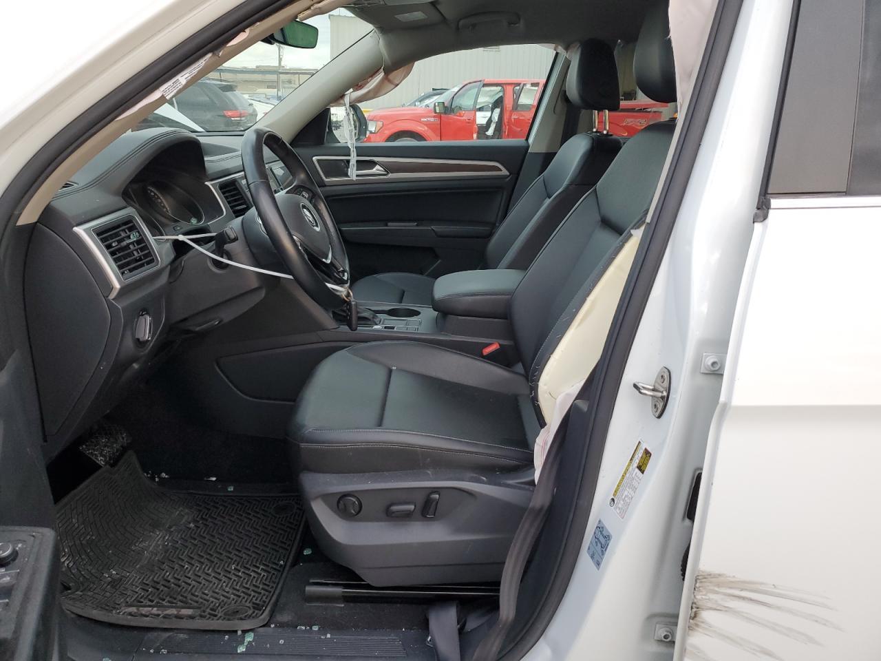 2018 VOLKSWAGEN ATLAS SE - Image 7