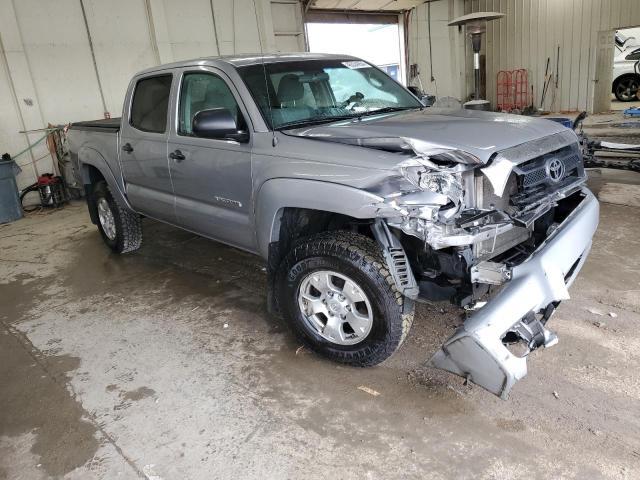 2014 Toyota Tacoma Double Cab - Image 4