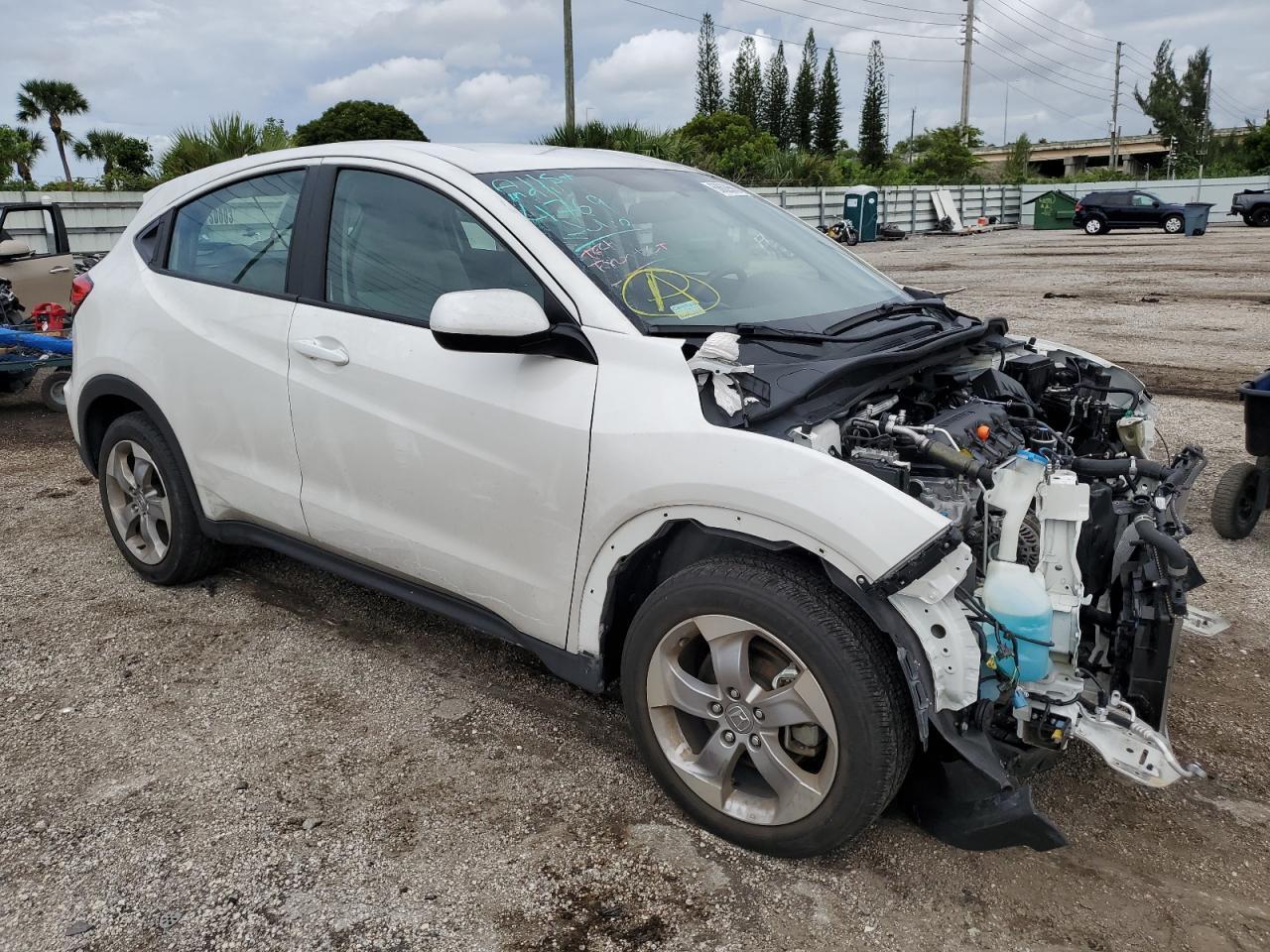 2021 HONDA HR-V LX - Image 4