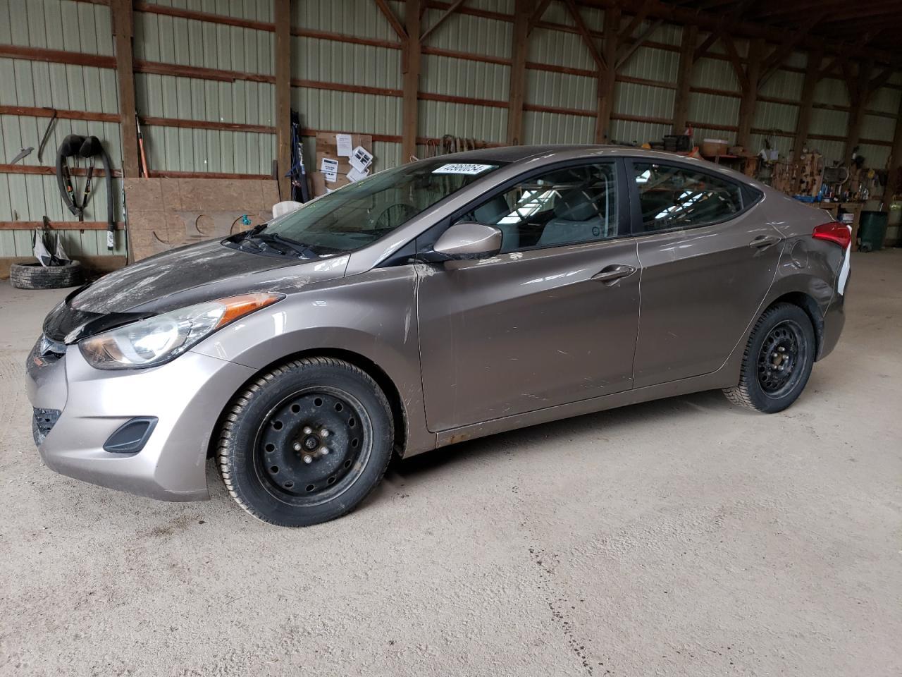2013 HYUNDAI ELANTRA GL