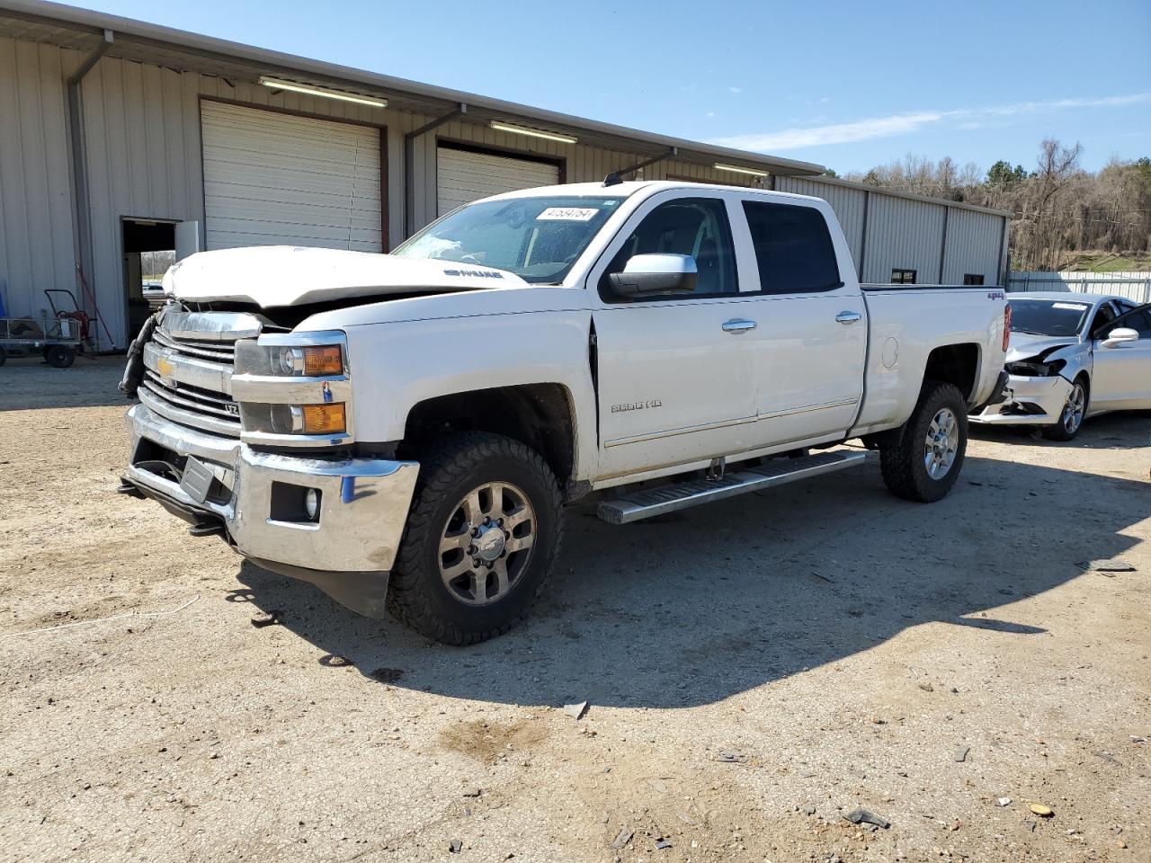 2015 CHEVROLET SILVERADO