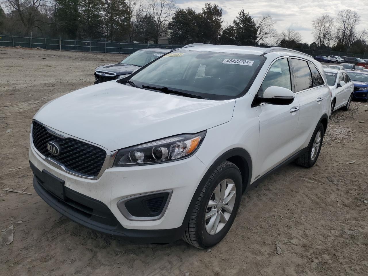 2017 KIA SORENTO LX
