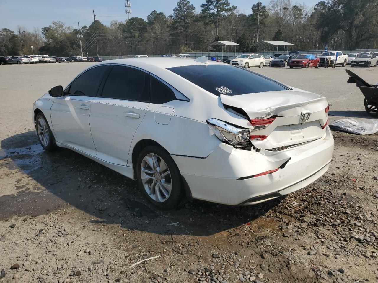 2018 HONDA ACCORD LX - Фото 2