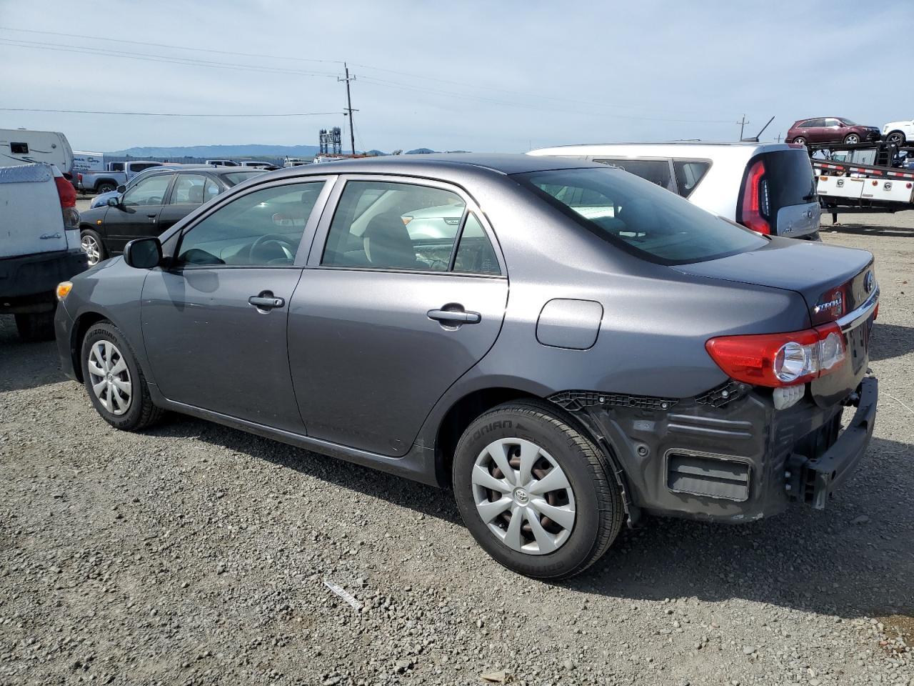2013 TOYOTA COROLLA BA - Image 2
