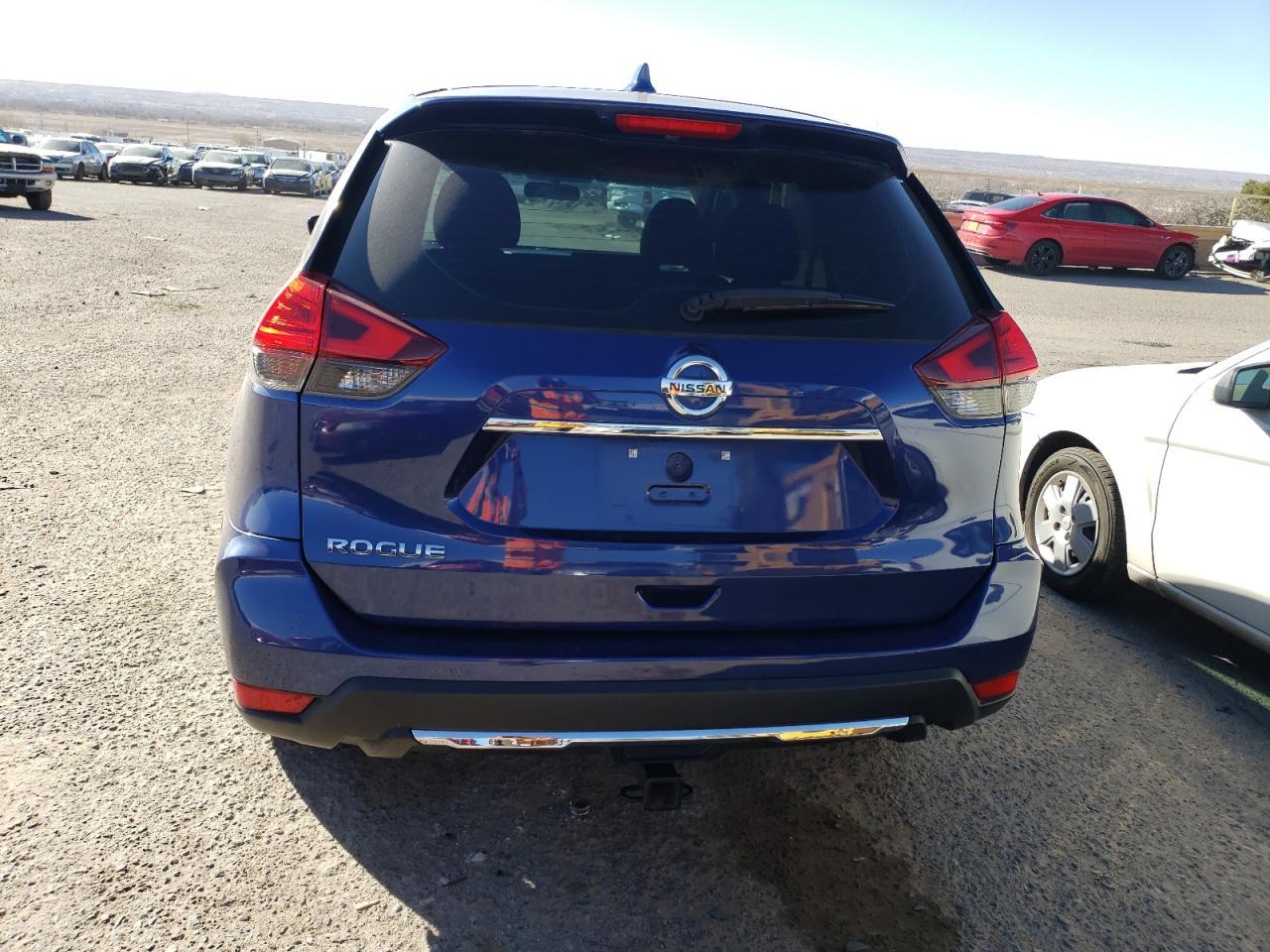 2017 NISSAN ROGUE S - Image 6