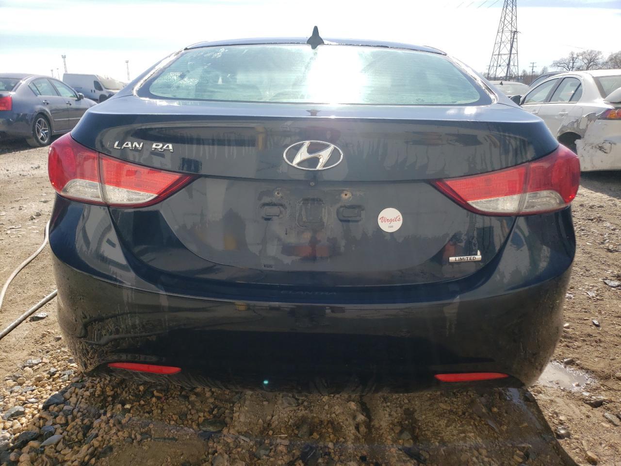 2011 HYUNDAI ELANTRA GL - Image 6