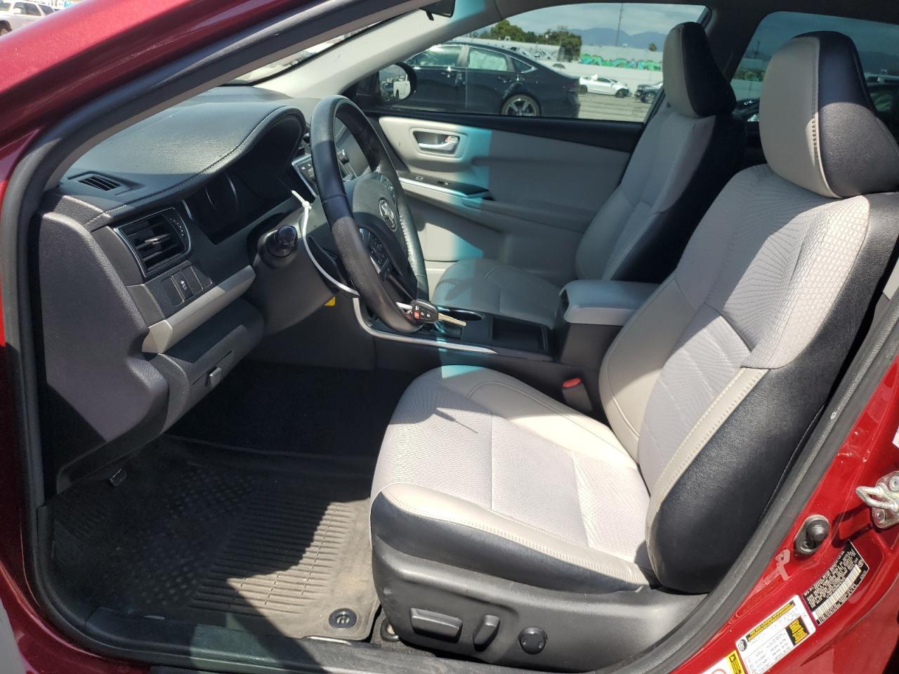 2017 TOYOTA CAMRY LE - Фото 7