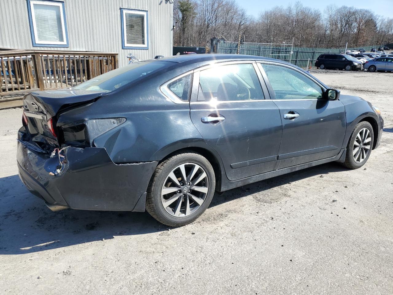 2017 NISSAN ALTIMA 2.5 - Image 3
