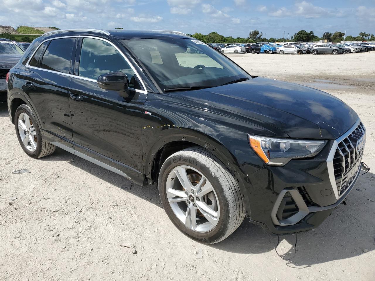 2021 AUDI Q3 PREMIUM - Фото 4