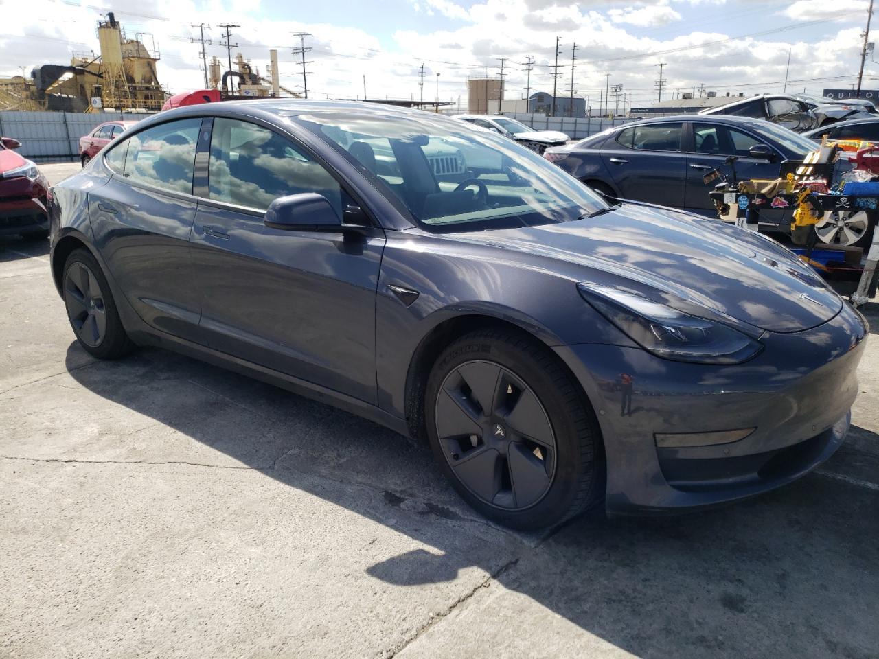 2022 TESLA MODEL 3 - Image 4