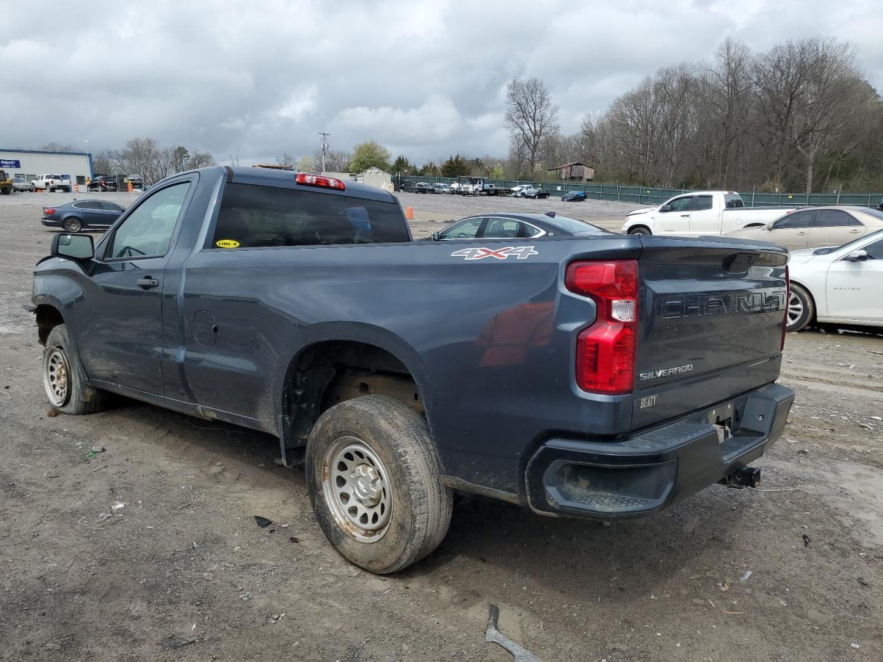 2019 CHEVROLET SILVERADO - Фото 2