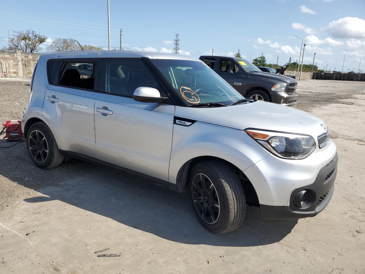 2019 KIA SOUL - Image 4