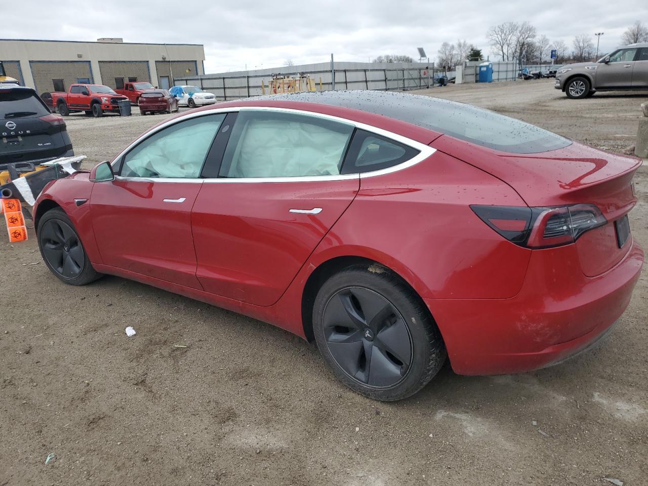 2019 TESLA MODEL 3 - Фото 2