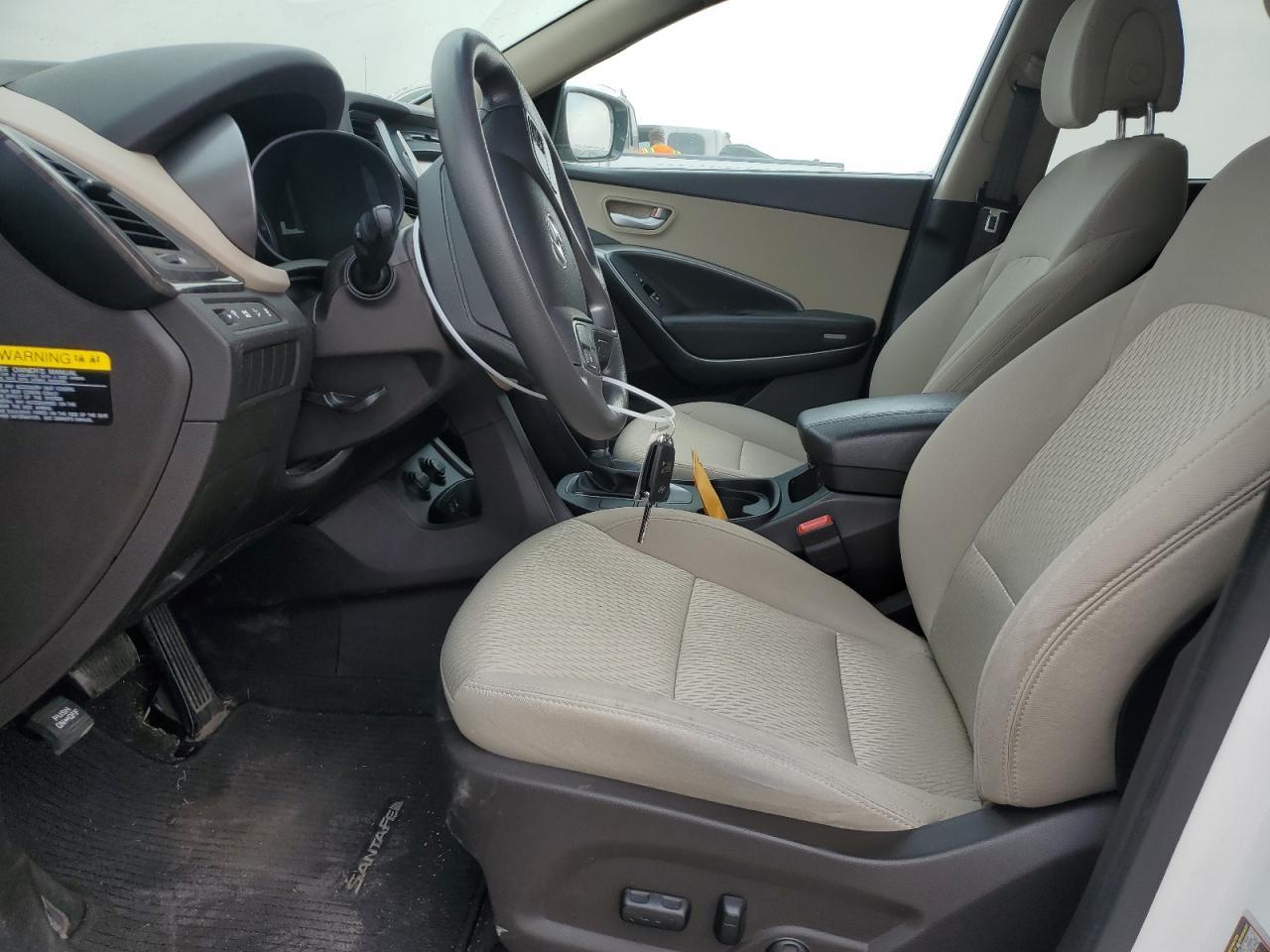 2017 HYUNDAI SANTA FE S - Image 7