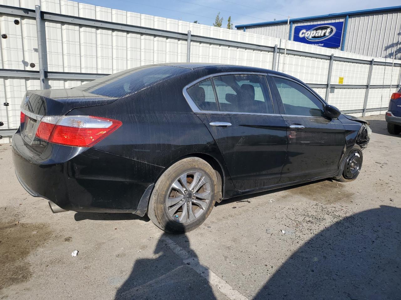 2014 HONDA ACCORD LX - Image 3