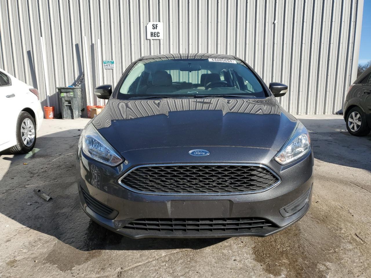 2016 FORD FOCUS SE - Image 5