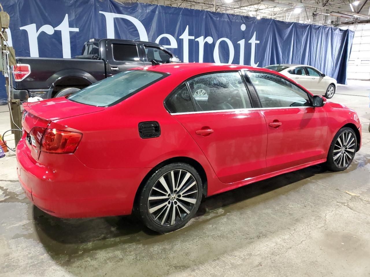 2014 VOLKSWAGEN JETTA SE - Image 3