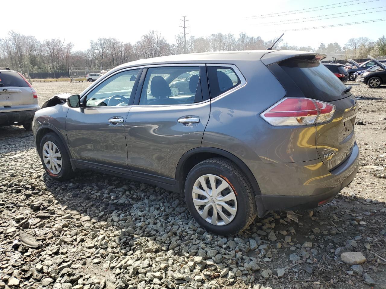 2015 NISSAN ROGUE S - Image 2