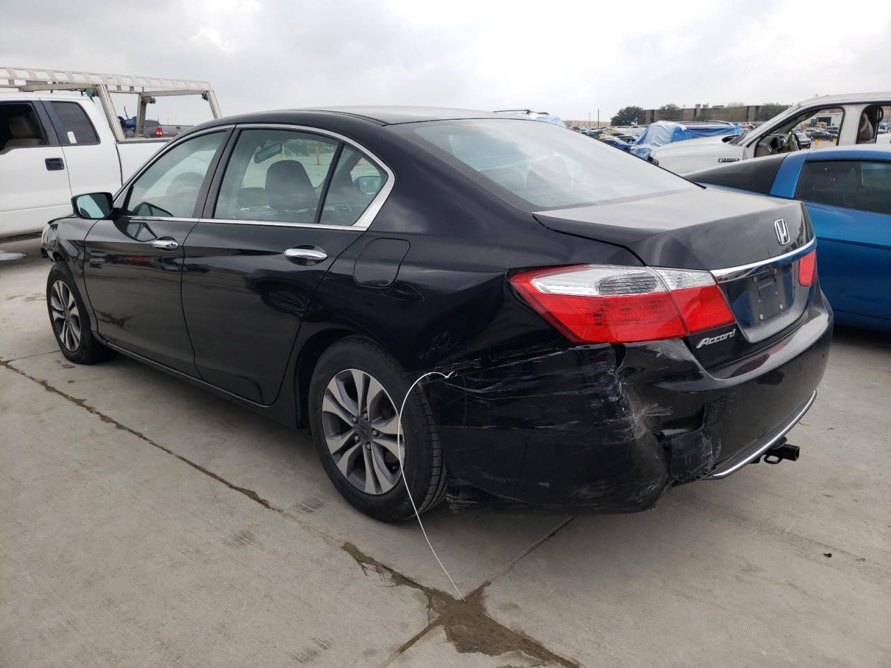 2014 HONDA ACCORD LX - Фото 2