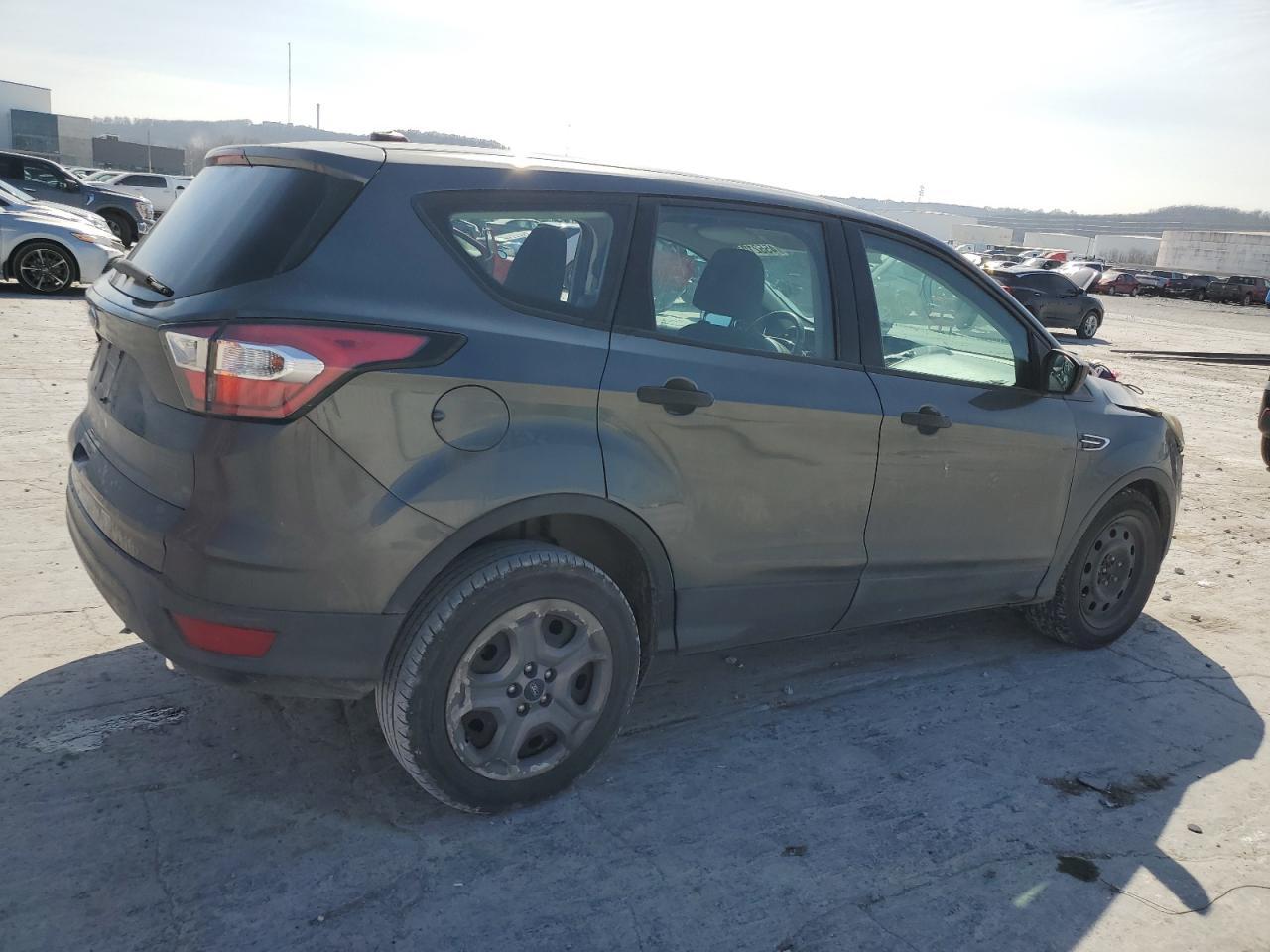 2017 FORD ESCAPE S - Image 3