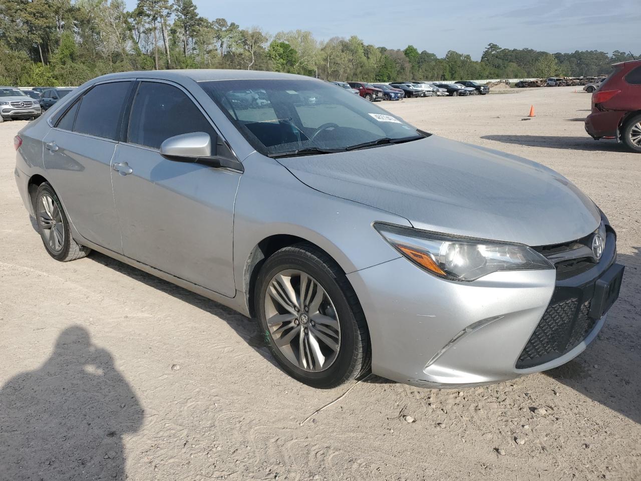 2016 TOYOTA CAMRY LE - Image 4