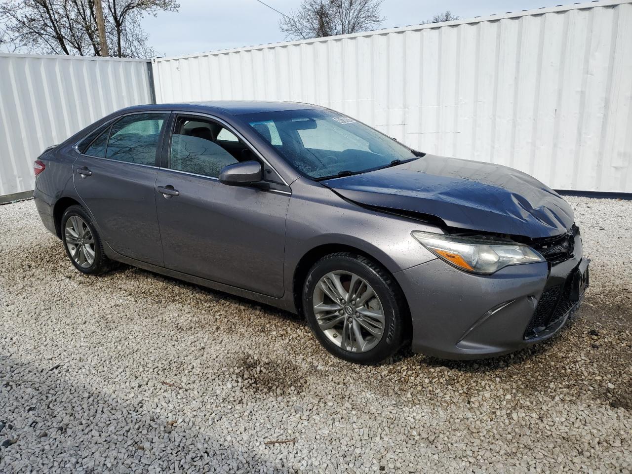 2016 TOYOTA CAMRY LE - Фото 4