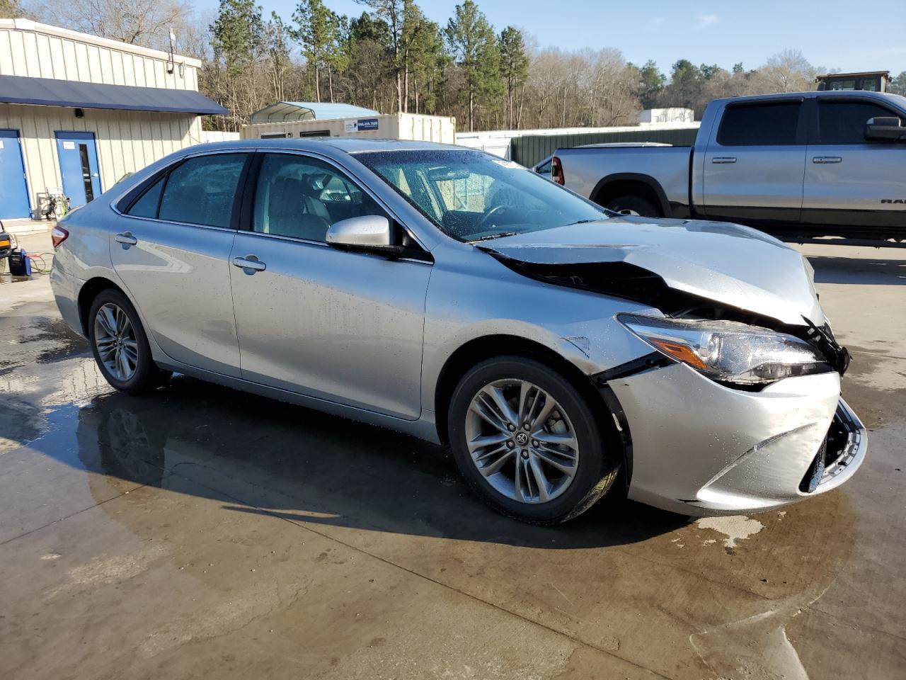 2017 TOYOTA CAMRY LE - Фото 4
