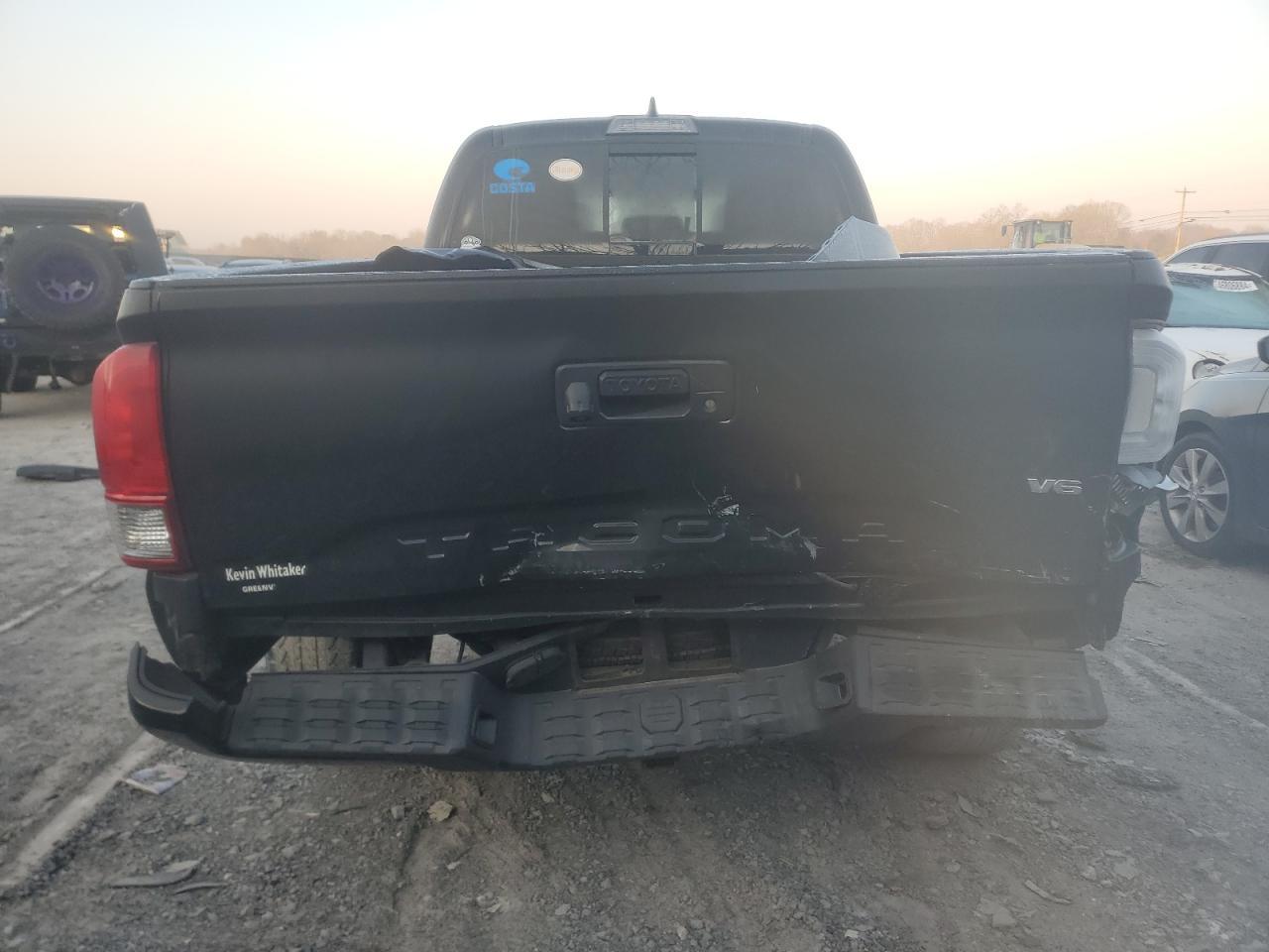 2017 TOYOTA TACOMA DOU - Фото 6
