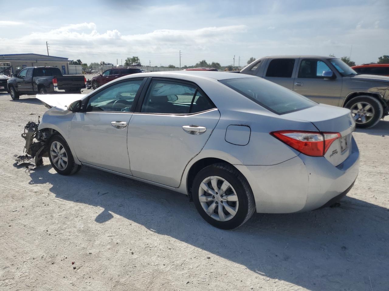2014 TOYOTA COROLLA L - Фото 2
