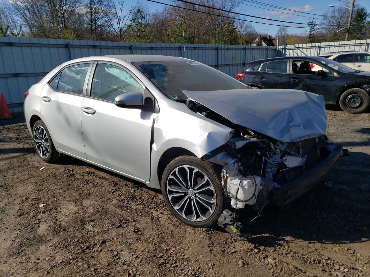 2015 TOYOTA COROLLA L - Image 4