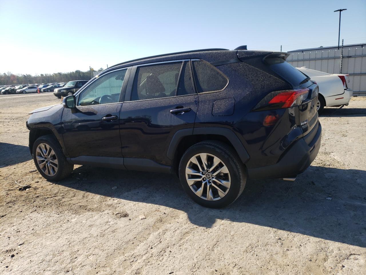 2019 TOYOTA RAV4 XLE P - Image 2