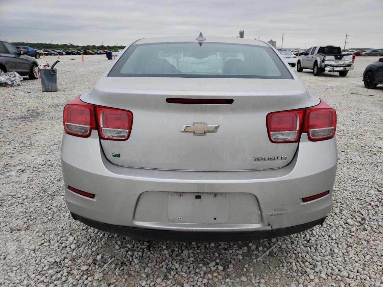 2015 CHEVROLET MALIBU 2LT - Image 6