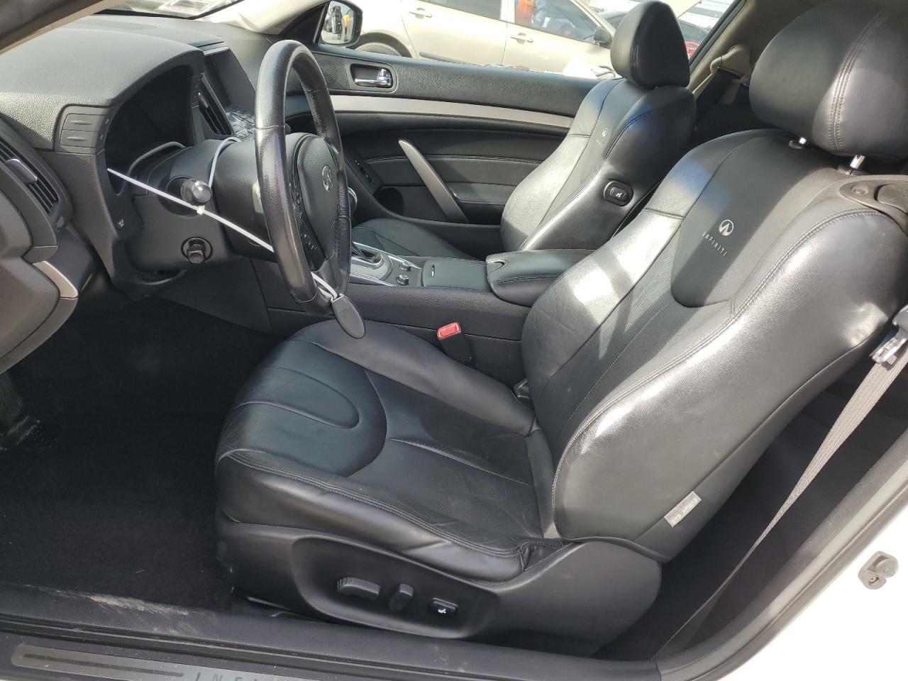 2012 INFINITI G37 BASE - Image 7