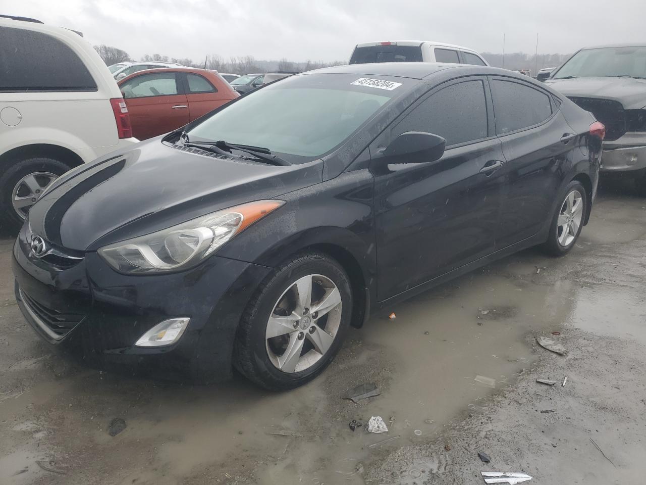 2013 HYUNDAI ELANTRA GL
