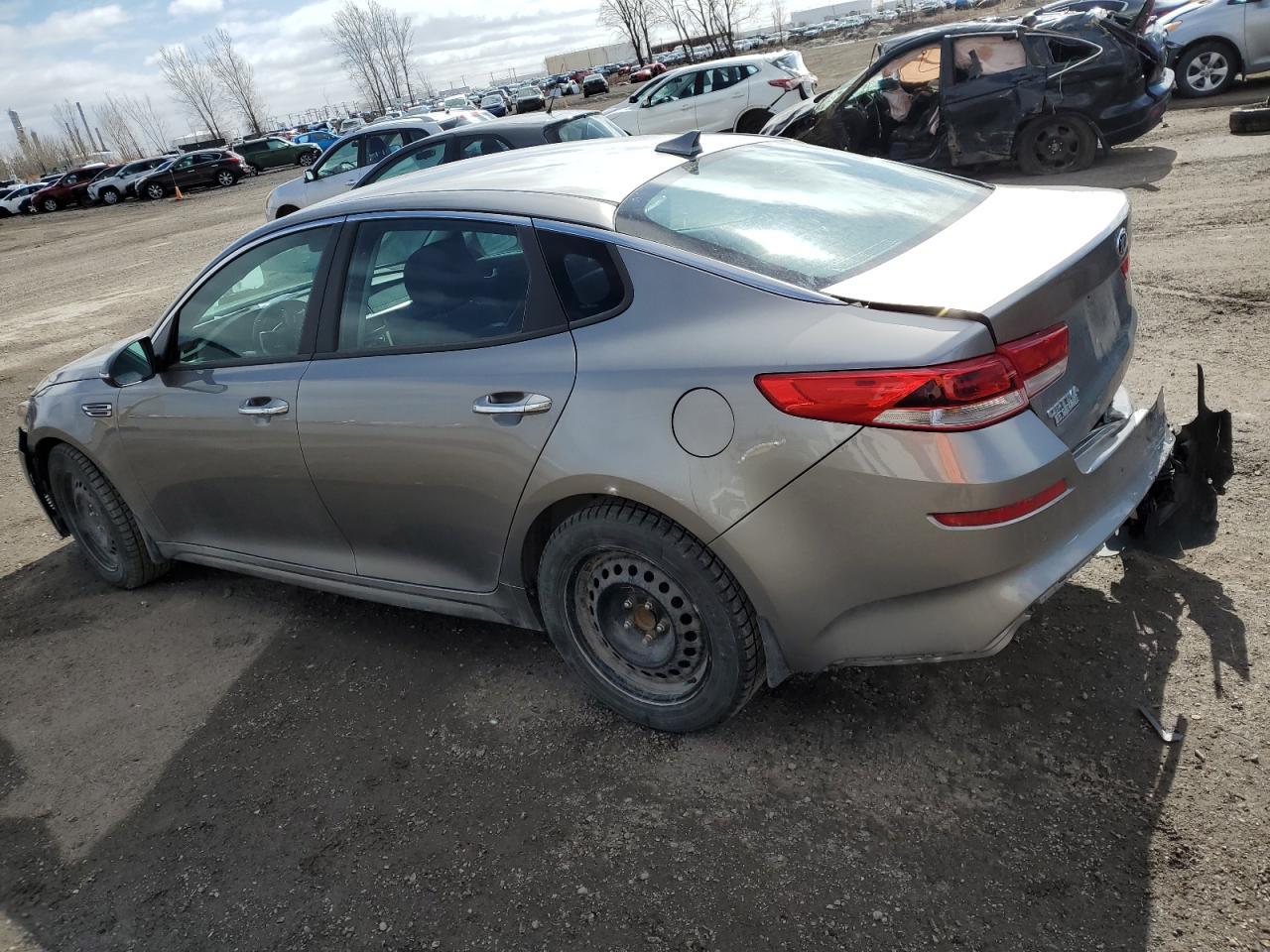 2019 KIA OPTIMA LX - Фото 2