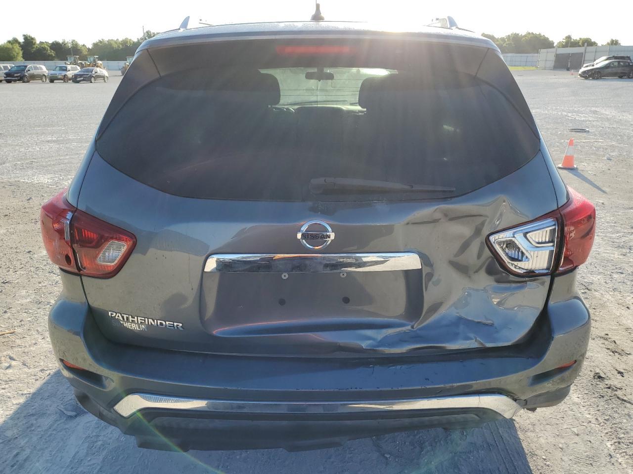 2018 NISSAN PATHFINDER - Фото 6