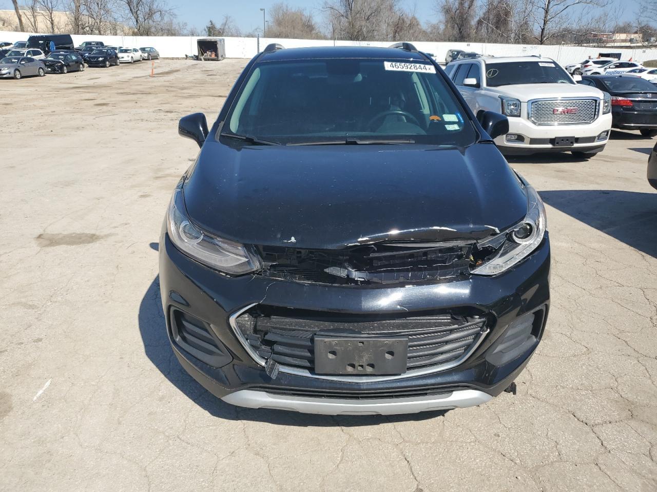 2019 CHEVROLET TRAX 1LT - Image 5