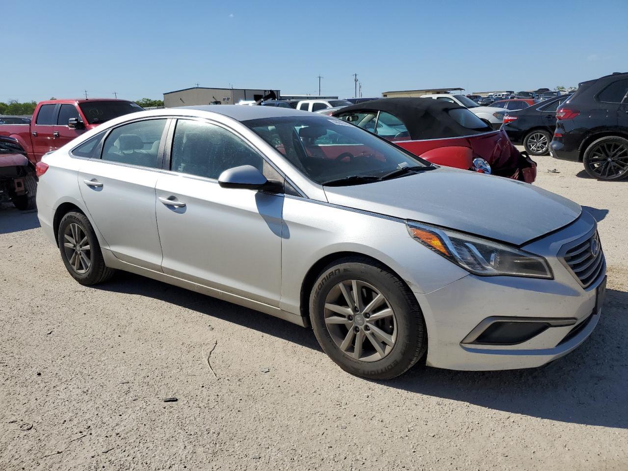 2017 HYUNDAI SONATA SE - Фото 4