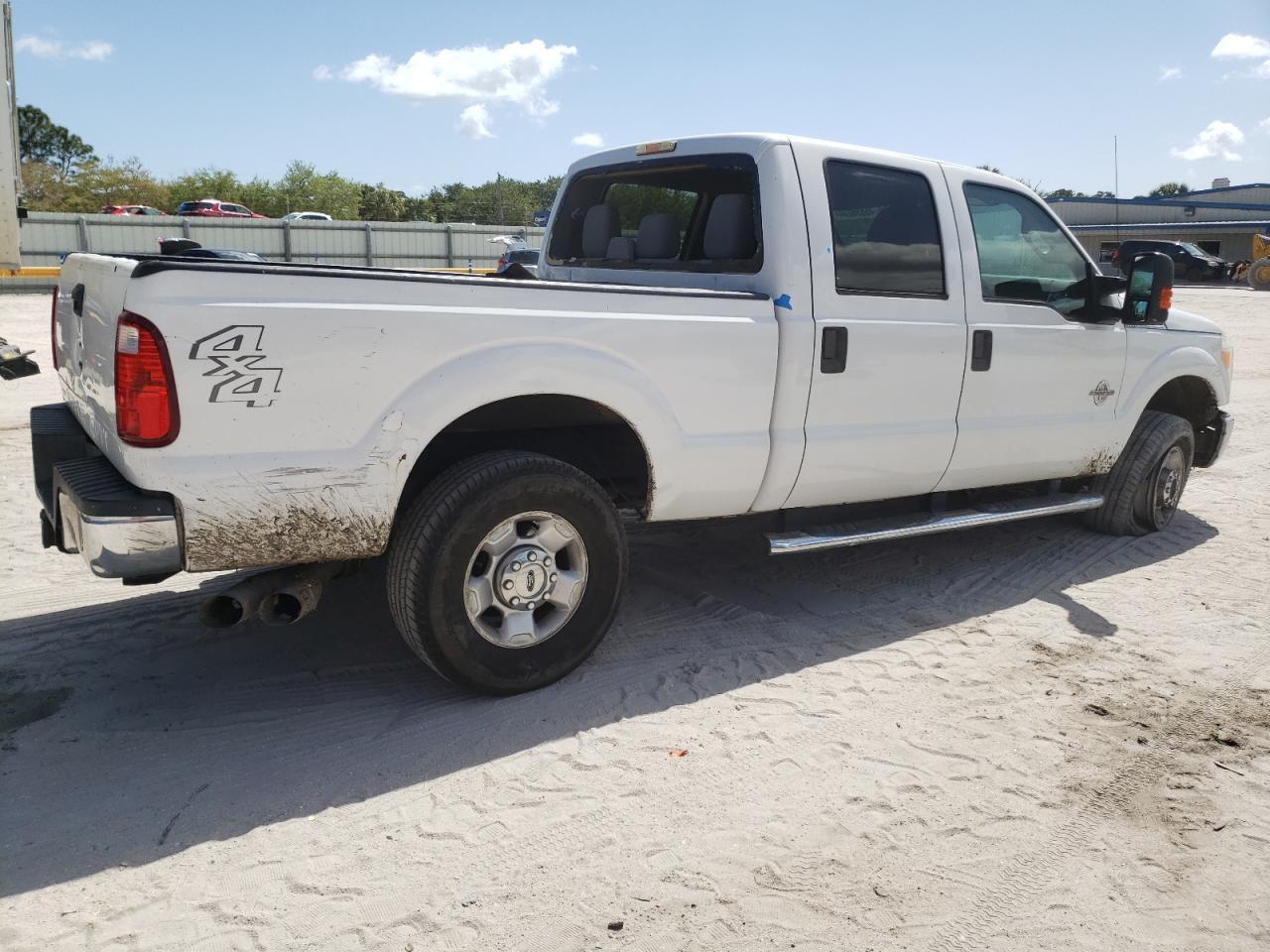 2012 FORD F250 SUPER - Фото 3