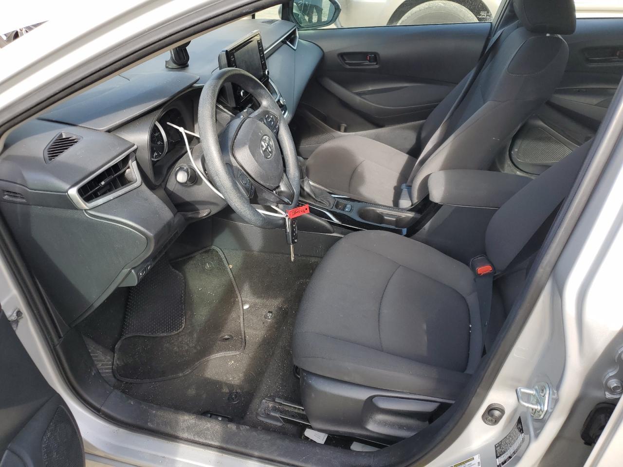 2022 TOYOTA COROLLA LE - Фото 7