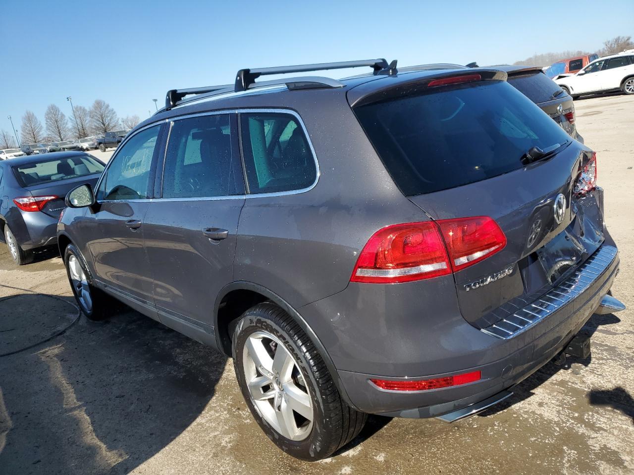 2012 VOLKSWAGEN TOUAREG V6 - Фото 2