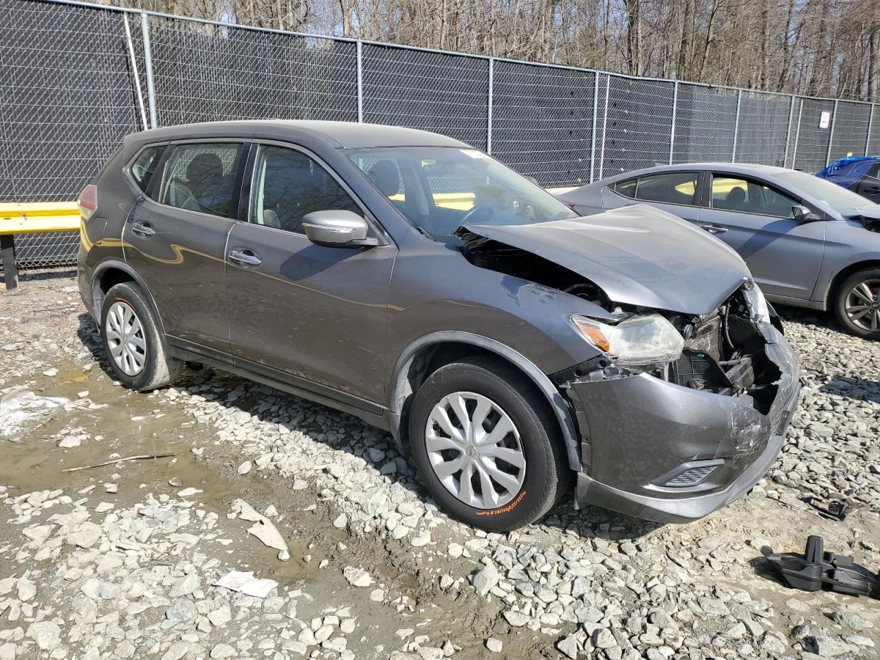 2015 NISSAN ROGUE S - Image 4