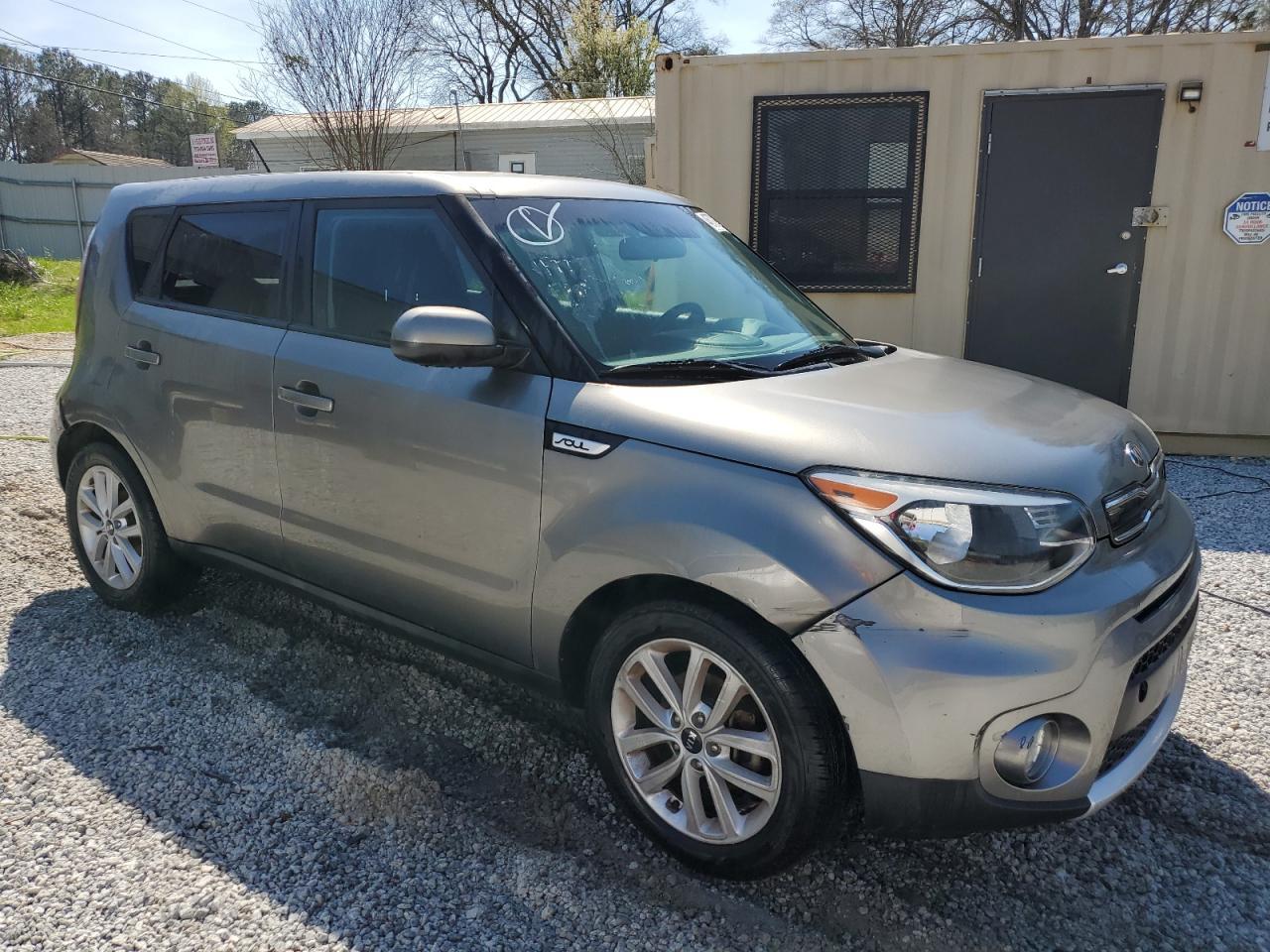 2017 KIA SOUL + - Image 4