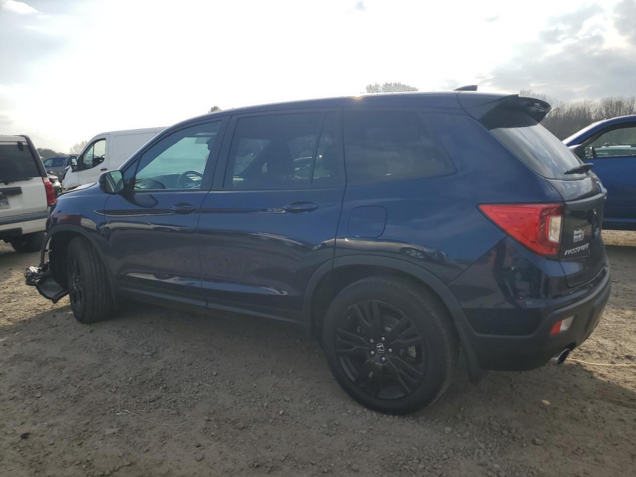 2019 HONDA PASSPORT S - Фото 2