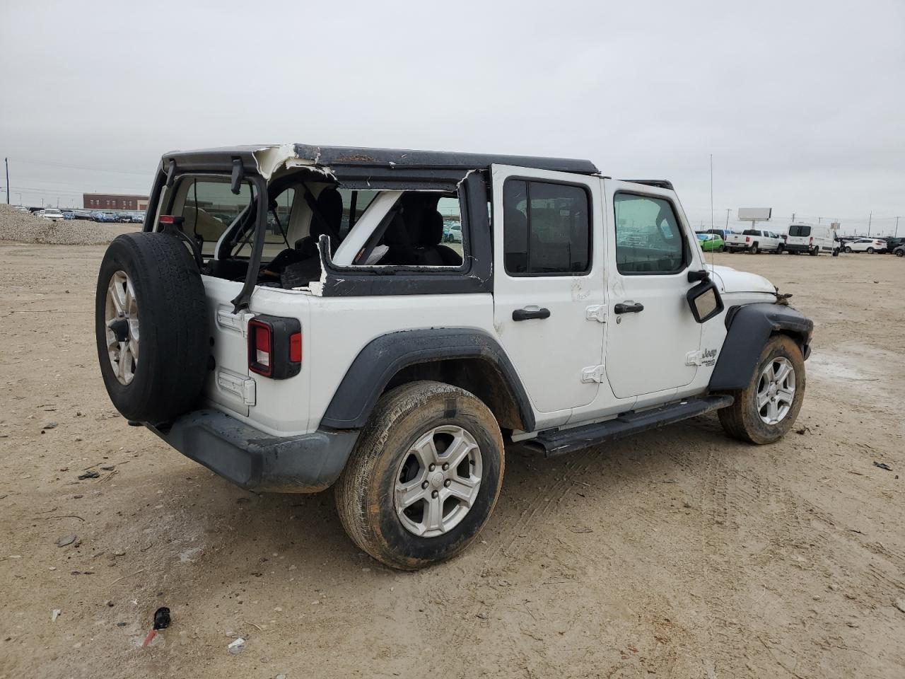 2019 JEEP WRANGLER U - Image 3