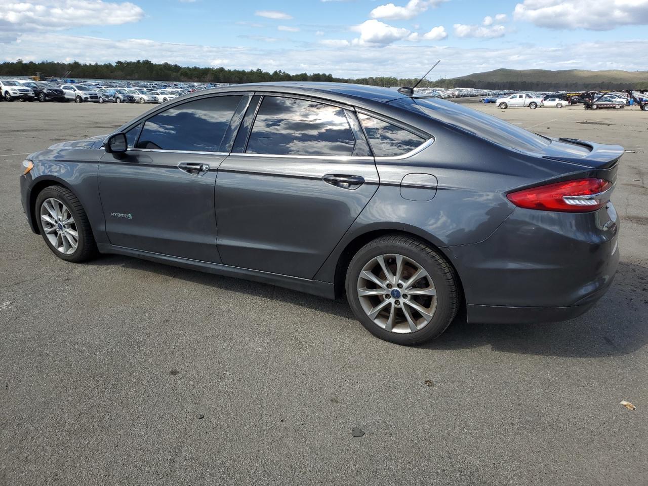 2017 FORD FUSION SE - Фото 2