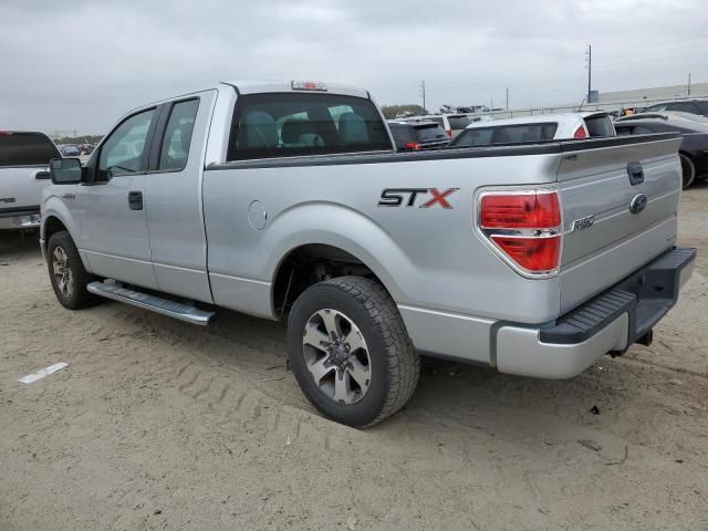 2014 Ford F150 Super Cab - Фото 2