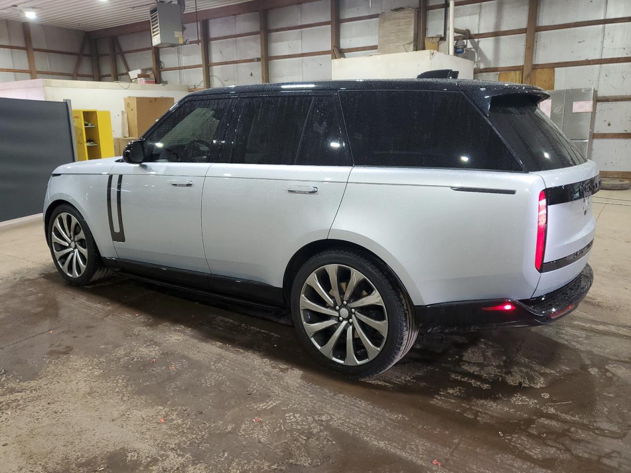 2023 LAND ROVER RANGE ROVE - Фото 2